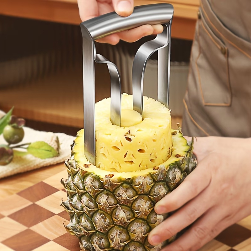 Kitchen Gadgets Usa - Sbucciatore per Ananas, Affettatore e Tagliatore